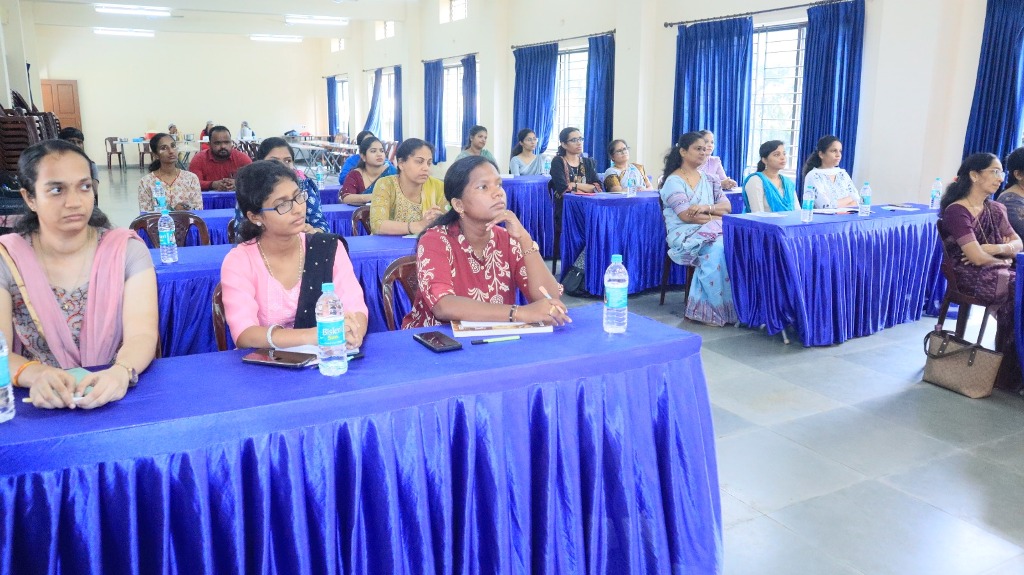 Teachers' Training Programme – Chemistry (Class X – ICSE) — Photo 7